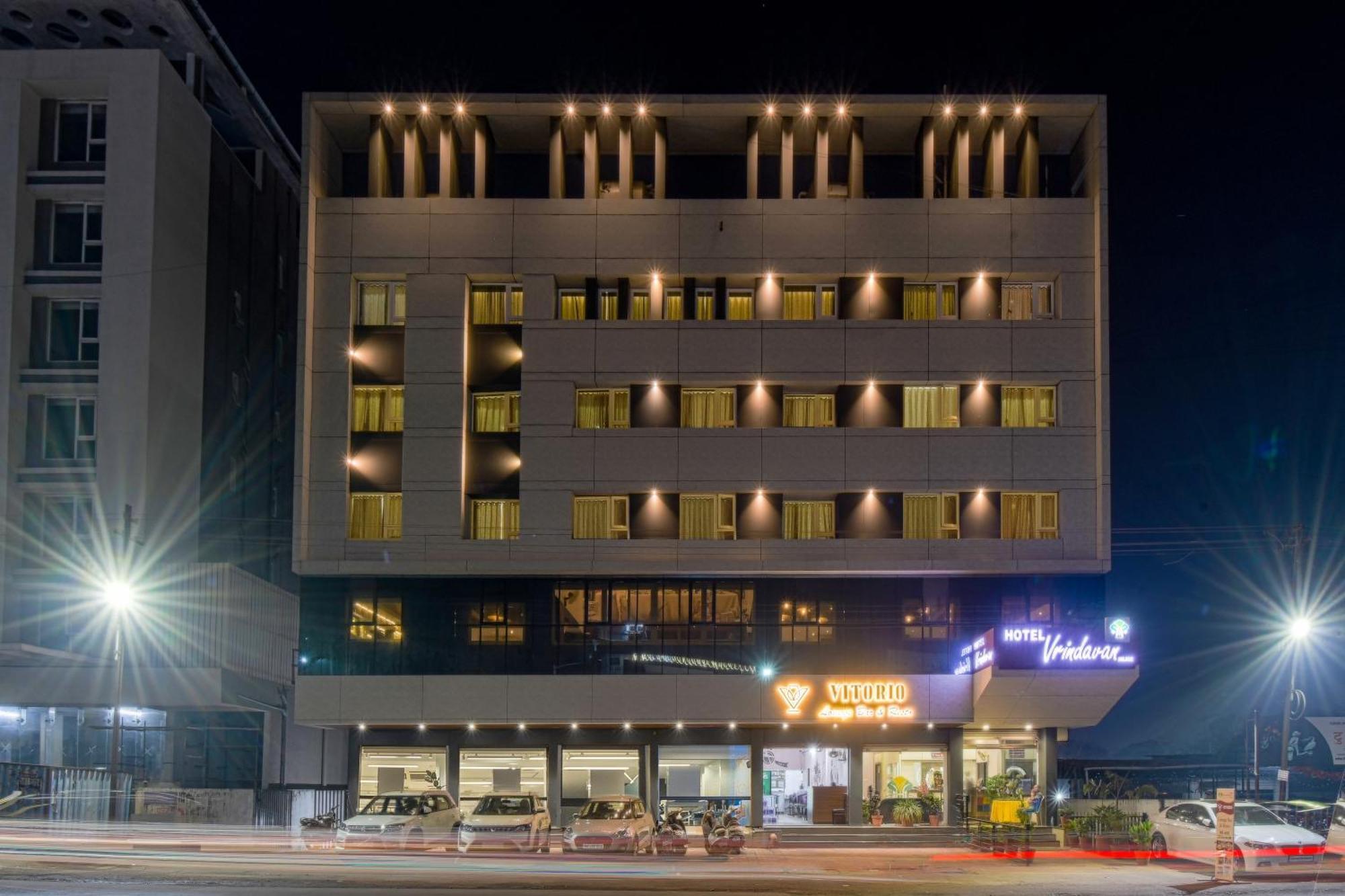 Hotel Vrindavan Deluxe Kolhapur Εξωτερικό φωτογραφία
