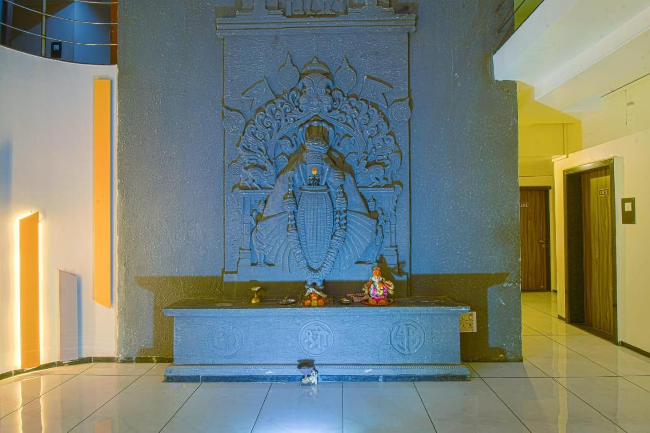 Hotel Vrindavan Deluxe Kolhapur Εξωτερικό φωτογραφία
